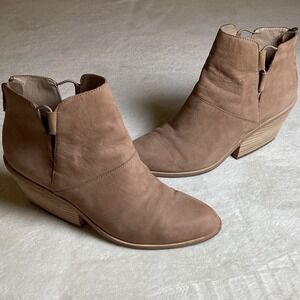 Eileen Fisher "Tote" Ankle Bootie, Beige Leather Suede, Women's Size 9